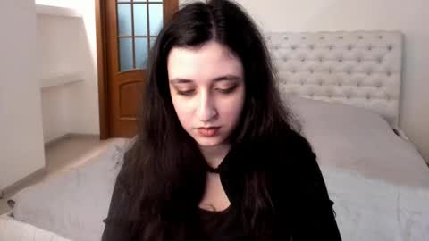 Kate online show from 01.12.25