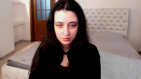 Kate online show from 02.04.25