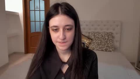 Kate online show from 02.25.25