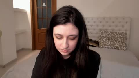 Kate online show from 03.04.25