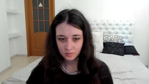 Kate online show from 09.16.25