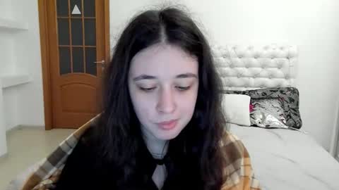 Kate online show from 10.05.25