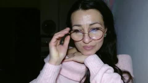 GinaONeon online show from 01.20.25