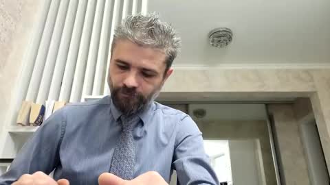 Snapshot of gindrie chatting on 01.31.25 Gabriel online show from 01.31.25