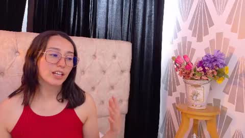 Snapshot of ginevra_esposito chatting on 07.09.26 Ginn online show from 07.09.26