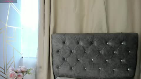 Snapshot of ginevra_esposito chatting on 07.10.26 Ginn online show from 07.10.26