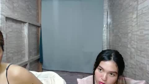 ginna2005 online show from 10.27.25