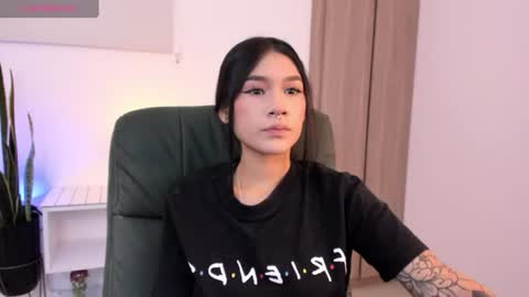 Snapshot of ginnaaaa_ chatting on 06.30.26 Ginnaa online show from 06.30.26