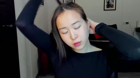 Ginny online show from 03.05.25