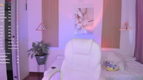 Kendall online show from 01.21.25