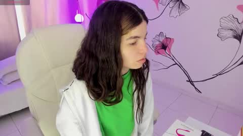 Kendall online show from 01.18.26