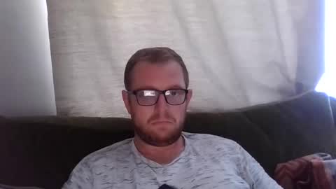 Snapshot of ginwood chatting on 09.29.25 ginwood online show from 09.29.25