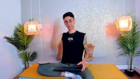 Snapshot of gio_carangi chatting on 02.04.26 Gio Carangi online show from 02.04.26