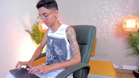 Snapshot of gio_carangi chatting on 02.22.26 Gio Carangi online show from 02.22.26