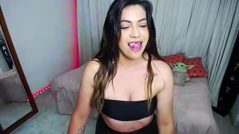 Giorgia online show from 10.25.25