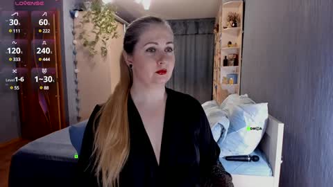  Lana  online show from 01.07.25