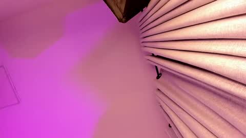 Giovanna  online show from 09.30.25