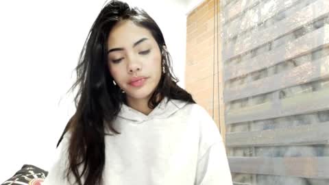 giovanna_oliveria online show from 02.18.26