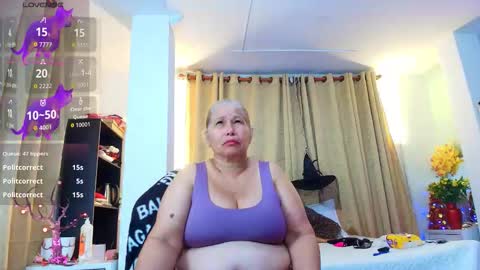 Girl Amada online show from 10.18.25