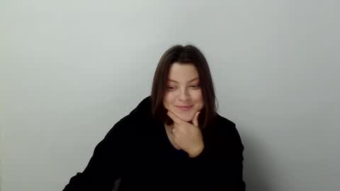 girl_leya online show from 11.27.25