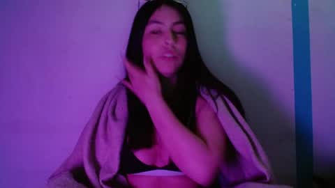 Alejandra online show from 06.14.26