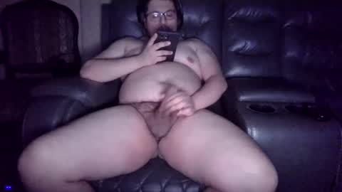 Snapshot of girthysausage904344 chatting on 02.21.25 GirthySausage online show from 02.21.25