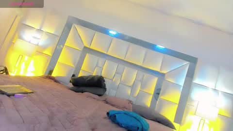 Gisel online show from 03.16.26