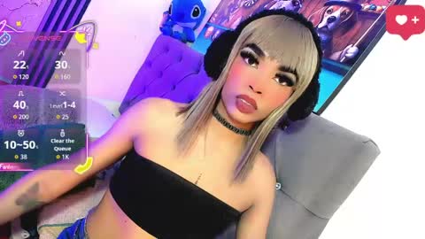 Snapshot of gisele_fox chatting on 05.27.26 Gisel online show from 05.27.26