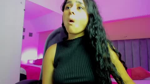 GISELLE ROLDAN online show from 04.02.26