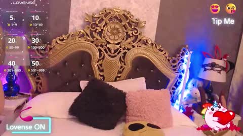 GiselleNoah online show from 01.06.26