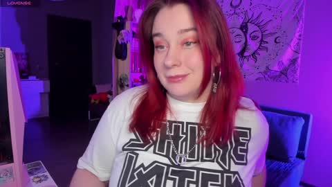 Snapshot of gitera_ chatting on 12.08.24 AlexaMillis online show from 12.08.24