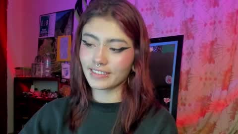 Snapshot of giulietta_mon chatting on 12.10.24 Giulietta online show from 12.10.24