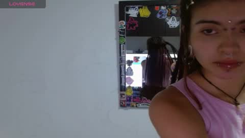 Snapshot of giulietta_mon chatting on 05.02.26 Giulietta online show from 05.02.26