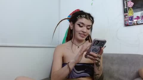 Snapshot of giulietta_mon chatting on 07.26.26 Giulietta online show from 07.26.26