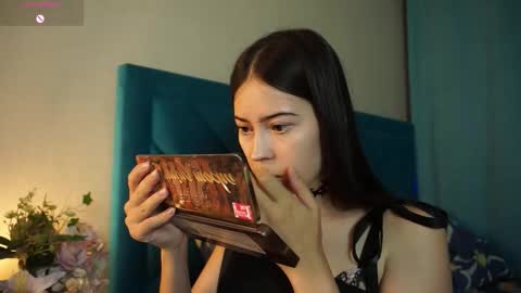 Agness online show from 10.02.25