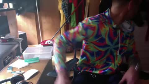 Snapshot of gizmomaster chatting on 07.19.26 dutch rave guy c2c dutch online show from 07.19.26