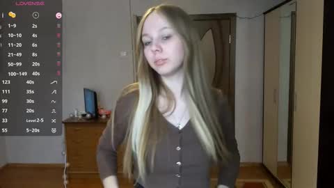 Snapshot of gladissoter chatting on 02.09.26 Violetta online show from 02.09.26