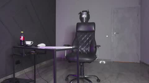 Matthew .. for short call me Matt online show from 10.31.25