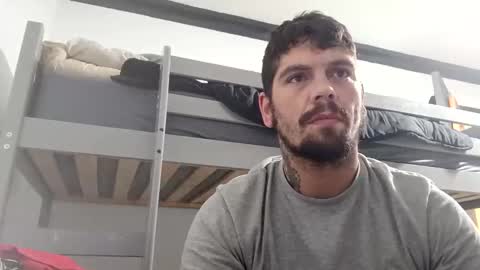 Snapshot of glitch117485 chatting on 11.14.25 glitch117485 online show from 11.14.25