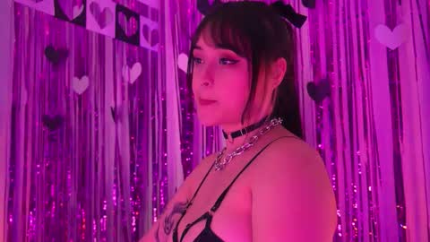 Mimi online show from 02.14.26