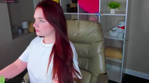 Gloria My schedule for the week 2 GMT 3am-9am  We 2 GMT 9am-15pm TuWeThFr online show from 02.25.26