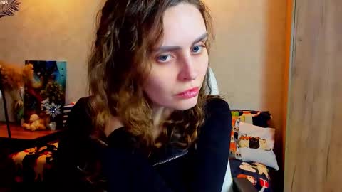 Gloria Wood online show from 12.15.25