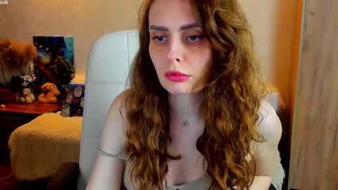 Gloria Wood online show from 03.19.26