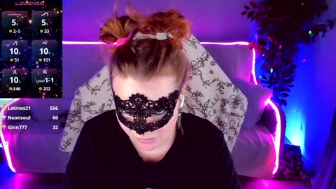 gloriagrays online show from 02.06.25