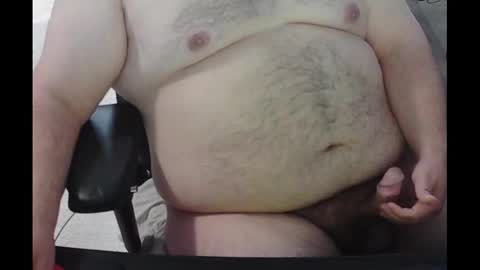 Snapshot of glummor chatting on 10.25.25 glummor online show from 10.25.25