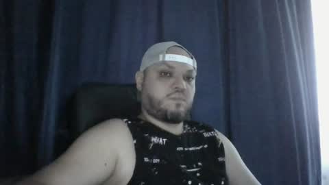 Snapshot of glusgan chatting on 07.14.26 Your boy online show from 07.14.26