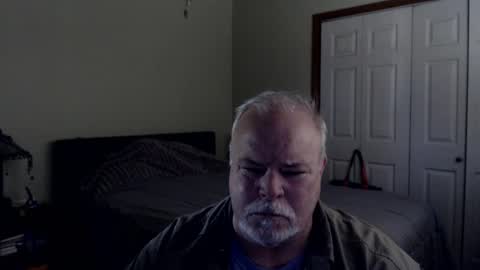 Snapshot of gmctruckguy chatting on 10.25.25 gmctruckguy online show from 10.25.25