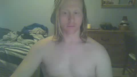 Snapshot of gnger31foru chatting on 01.20.25 Steven Meadow online show from 01.20.25