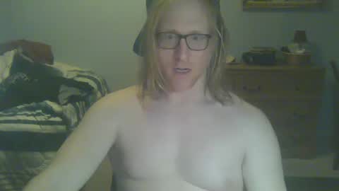 Snapshot of gnger31foru chatting on 02.03.25 Steven Meadow online show from 02.03.25
