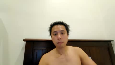 Snapshot of gnik8124 chatting on 11.02.25 gnik8124 online show from 11.02.25